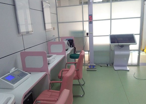 健康小屋集成多功能的一體化設(shè)備 健康小屋集成多功能的一體化設(shè)備
